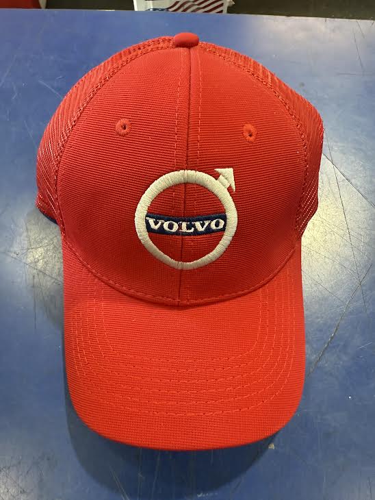 VOLVO CURVED BILL PATCH HAT RED (Copia) (Copia) (Copia) Tractolaser