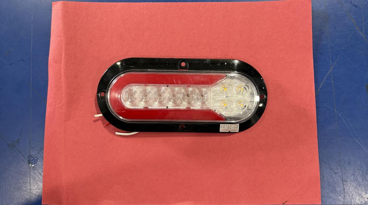 Oval light red/white reverse led Tractolaser