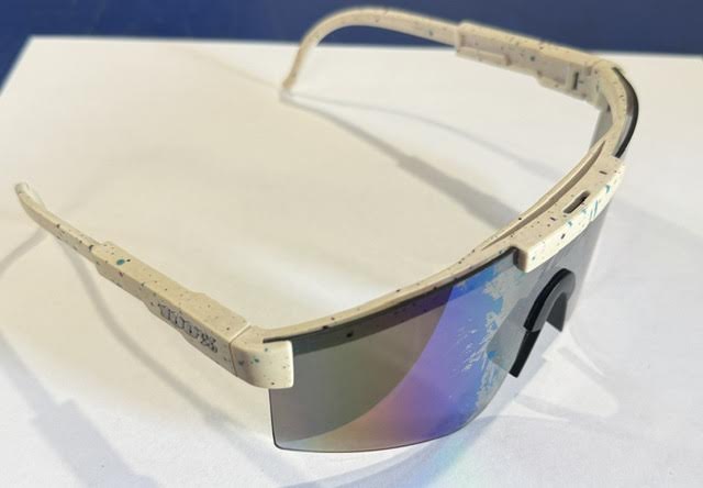 SUNGLASSES STYLES Tractolaser