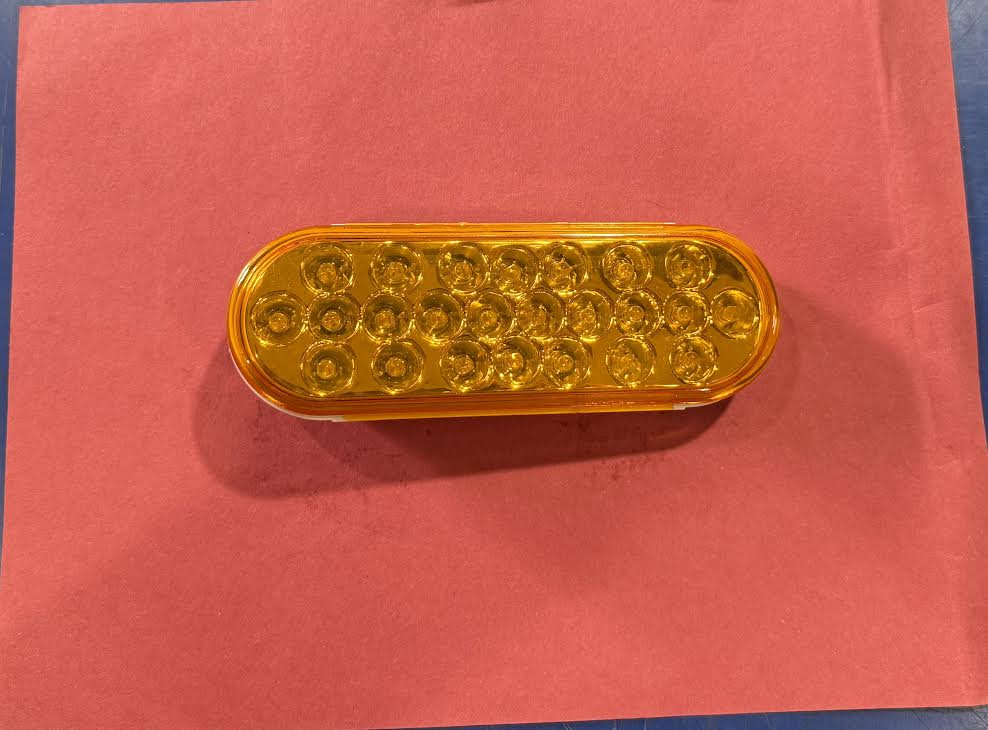 Oval light amb 24 led Tractolaser