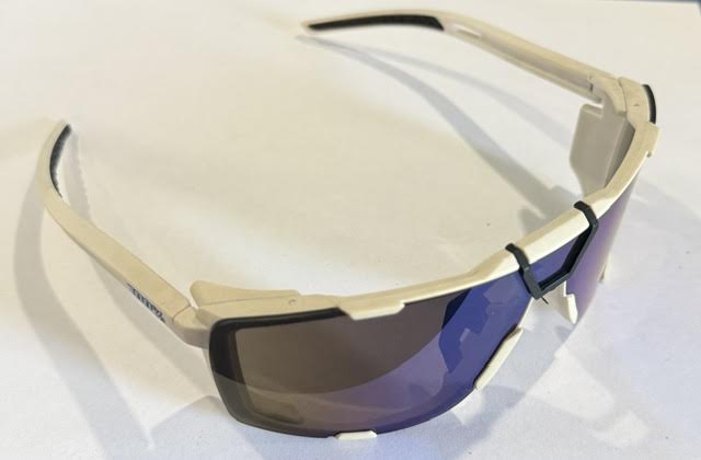 SUNGLASSES STYLES Tractolaser