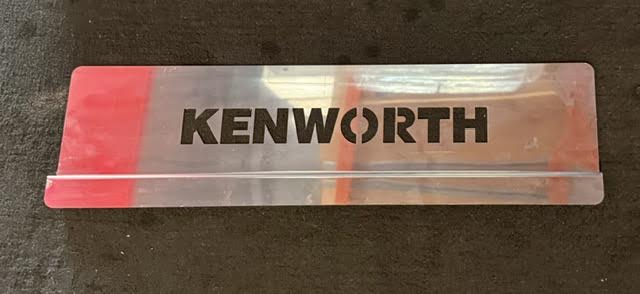 Bezel 2 "Kenworth" stainless steel T800 BUMPER 20.5" X 5.5" Tractolaser