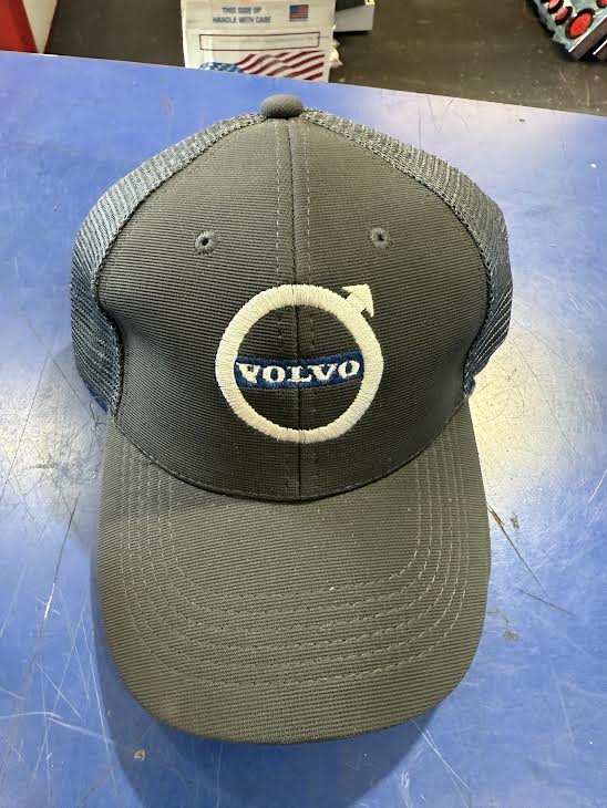 VOLVO CURVED BILL PATCH HAT GRAY (Copia) (Copia) (Copia) (Copia) Tractolaser