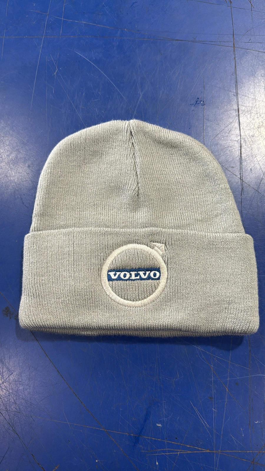 GORRO PARA EL FRIO VOLVO GRIS Tractolaser