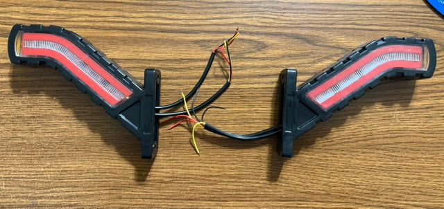 LED End Outline Marker Lamp Set 12v with square for Truck Trailer Bus Red (chapulines) Tractolaser