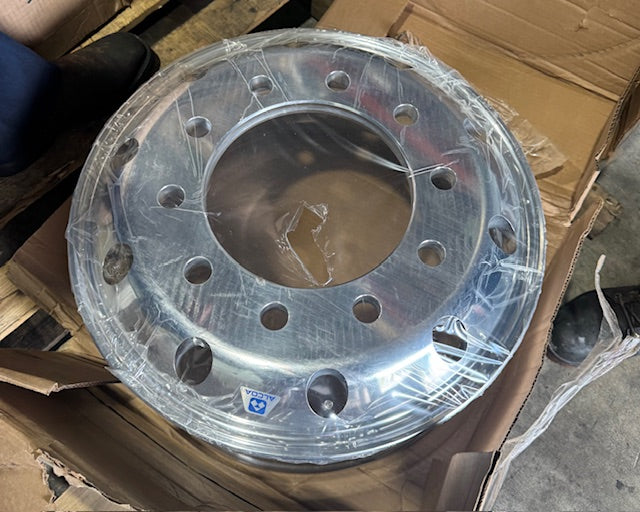 RIN 19.5 X 7 ALCOA 10 HOLDS 1" Tractolaser